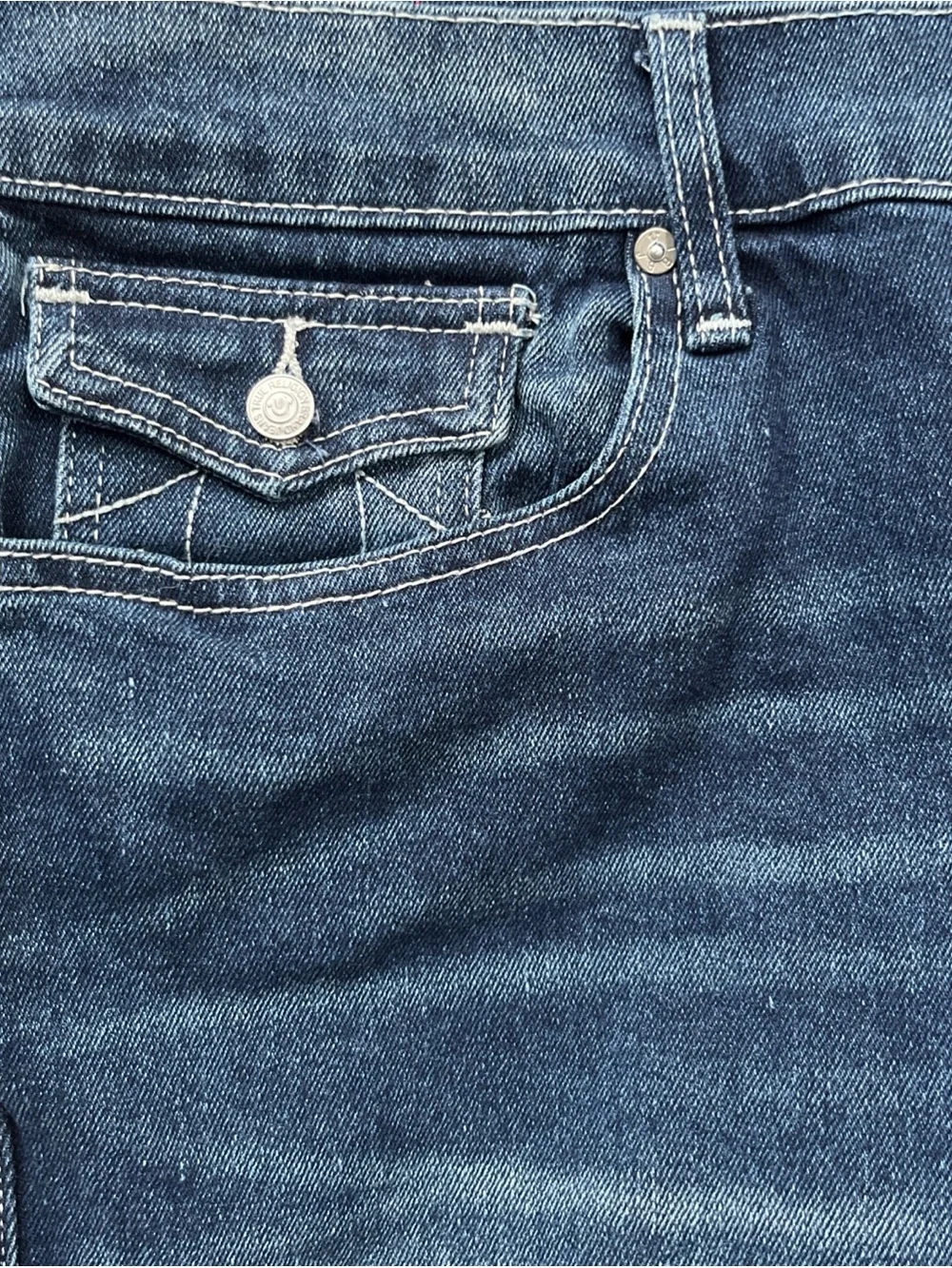 True Religion Men’s Slim Straight Geno Dark Blue Jeans with Contrast Stitching